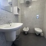 Tosk House 2 *