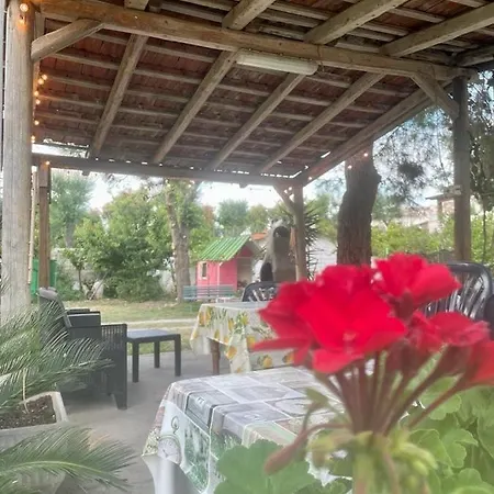 Tosk House 2 * Peschici