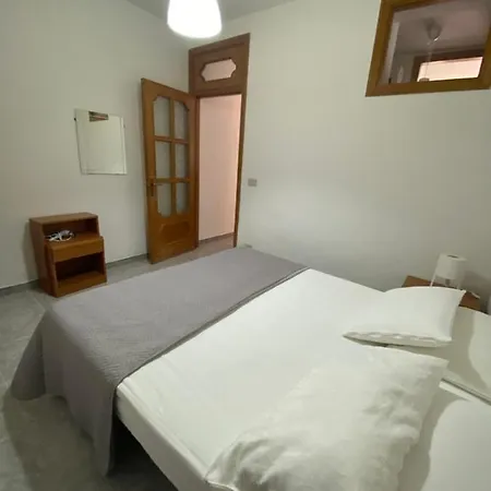 Tosk House 2 Daire Peschici