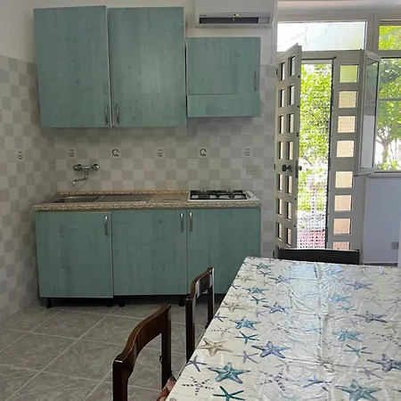 Tosk House 2 * Peschici