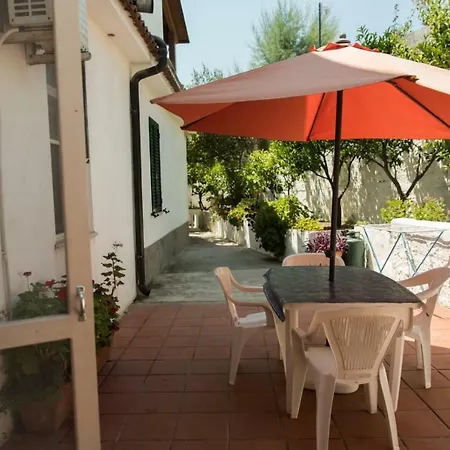 Tosk House 2 Peschici